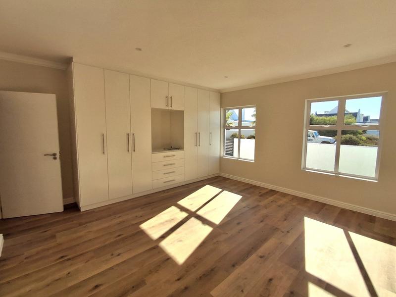 3 Bedroom Property for Sale in Lampiesbaai Western Cape